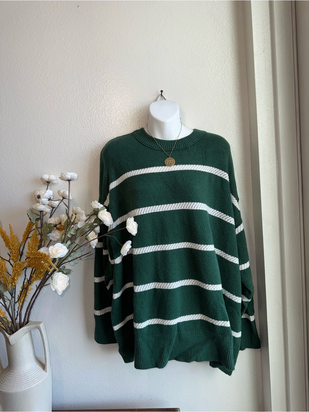 AERIE Forest Green & White Striped Crewneck Sweater (soft) 🌲 - Picture 4 of 6